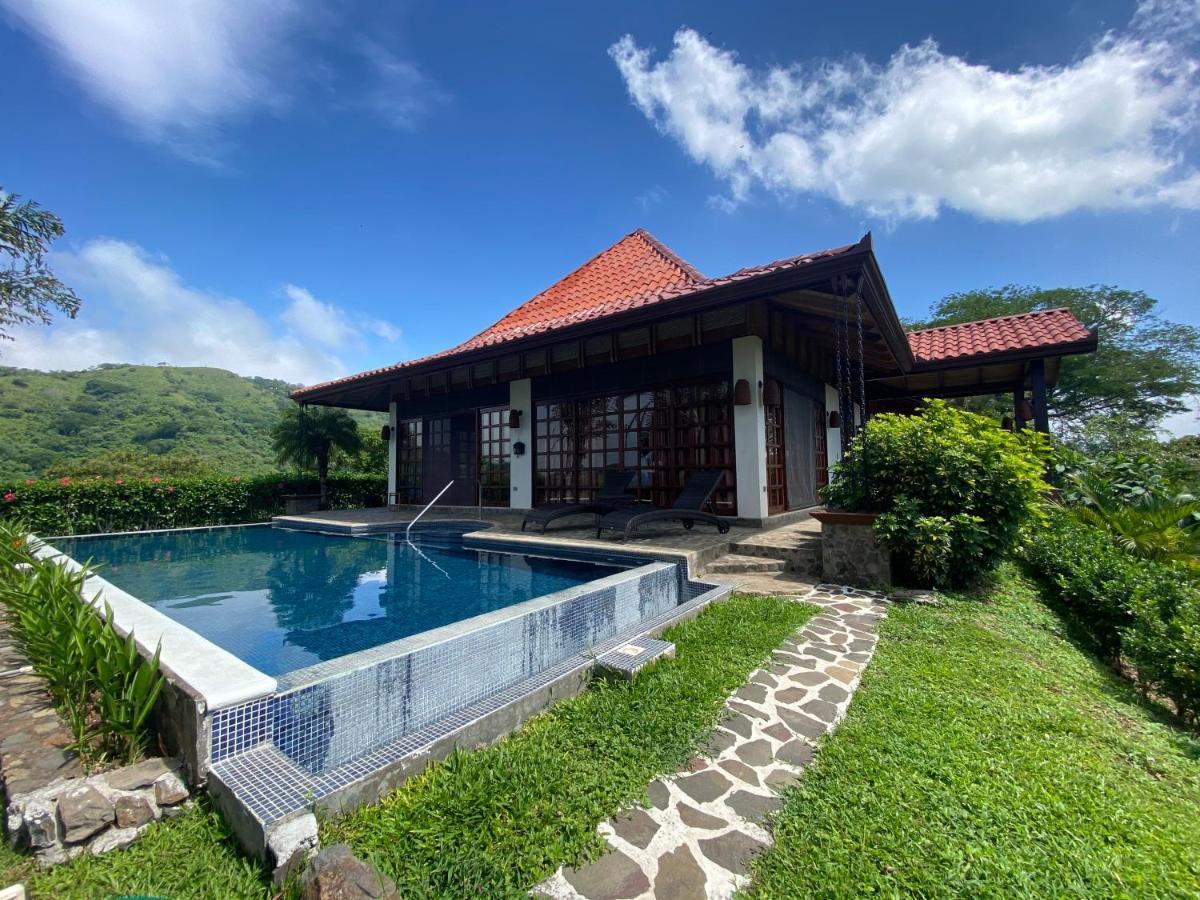 Tropical Balinese Villa Atenas Escobal Ngoại thất bức ảnh