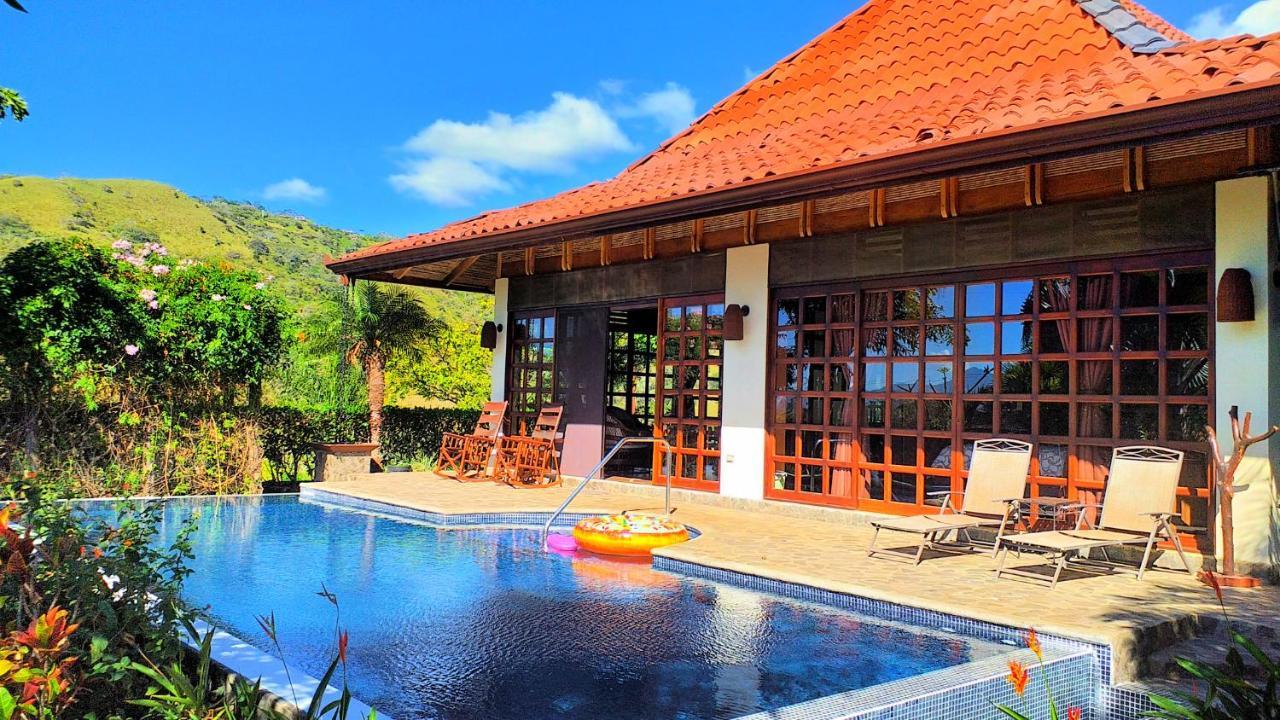 Tropical Balinese Villa Atenas Escobal Ngoại thất bức ảnh