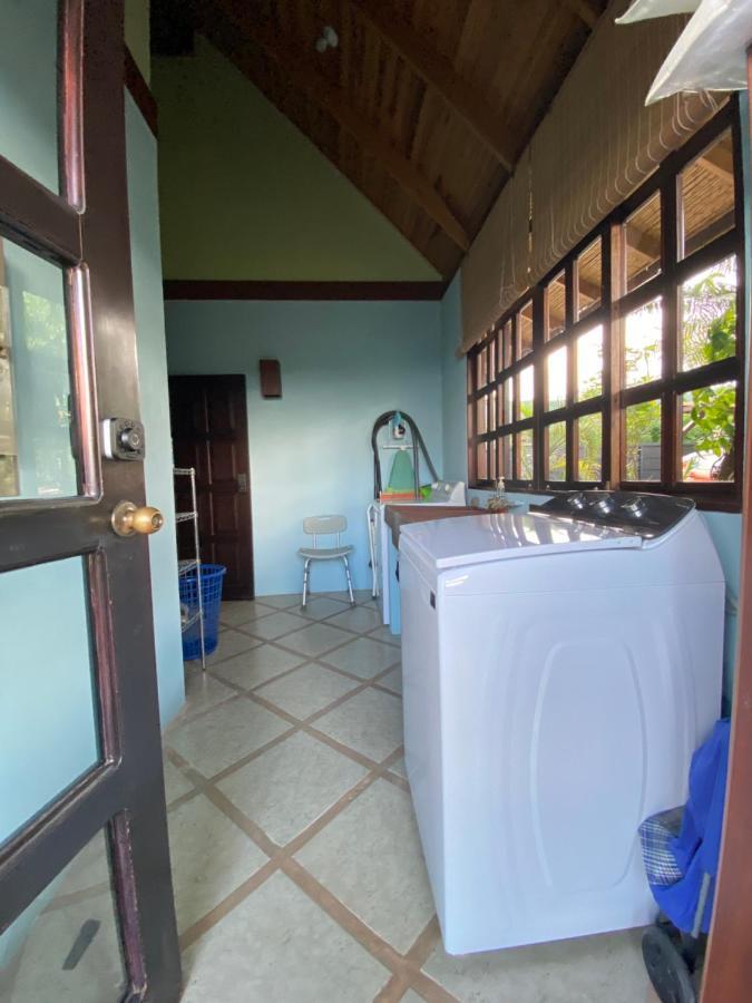 Tropical Balinese Villa Atenas Escobal Ngoại thất bức ảnh