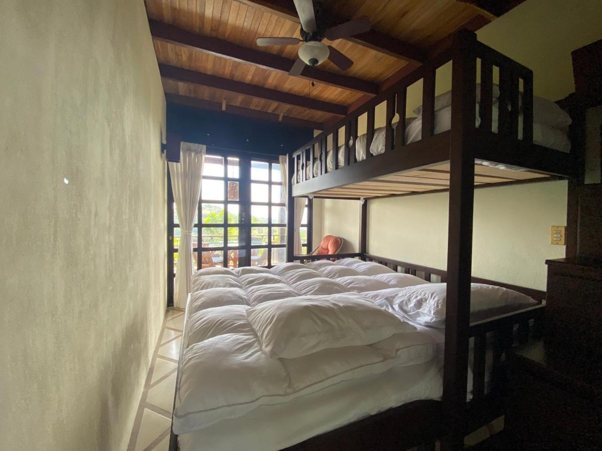 Tropical Balinese Villa Atenas Escobal Ngoại thất bức ảnh